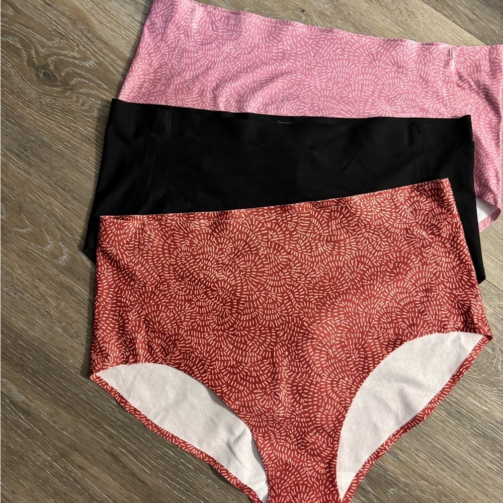 3 Pairs of Yummie’s Brief Panties New Sz Large